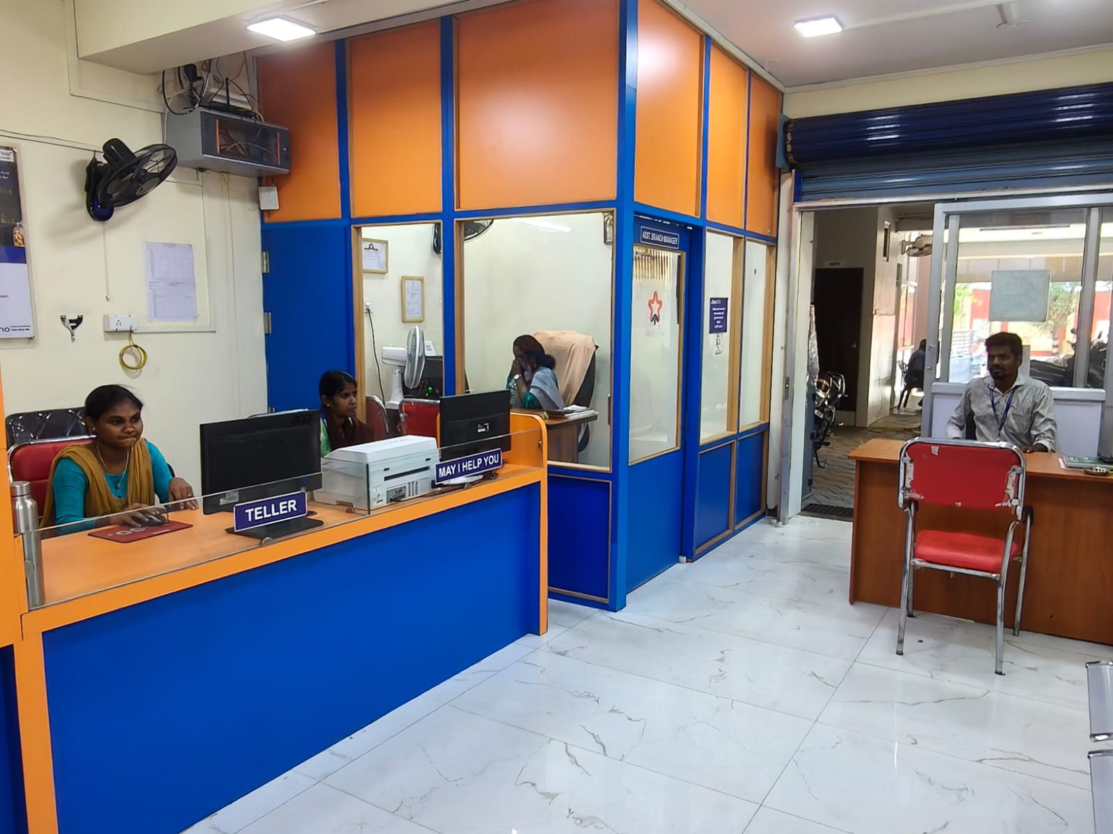 Salem branch lobby